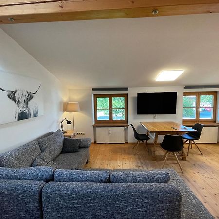 Ferienwohnungen Reschenhof Rosenheim Ruang foto