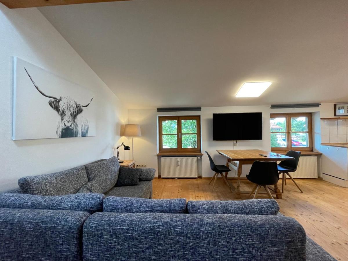 Ferienwohnungen Reschenhof Rosenheim Ruang foto