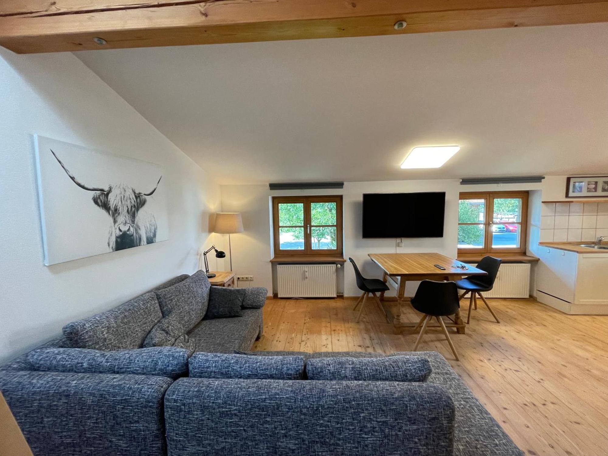 Ferienwohnungen Reschenhof Rosenheim Ruang foto